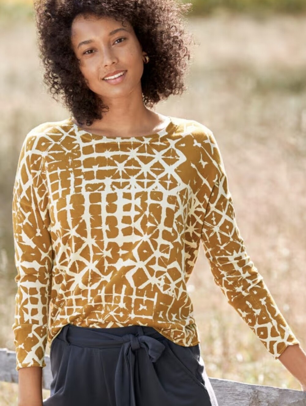 Garnet Hill Silk Blend Sweater Gold/Cream Batik Geometric Boxy Lightweight Sz M